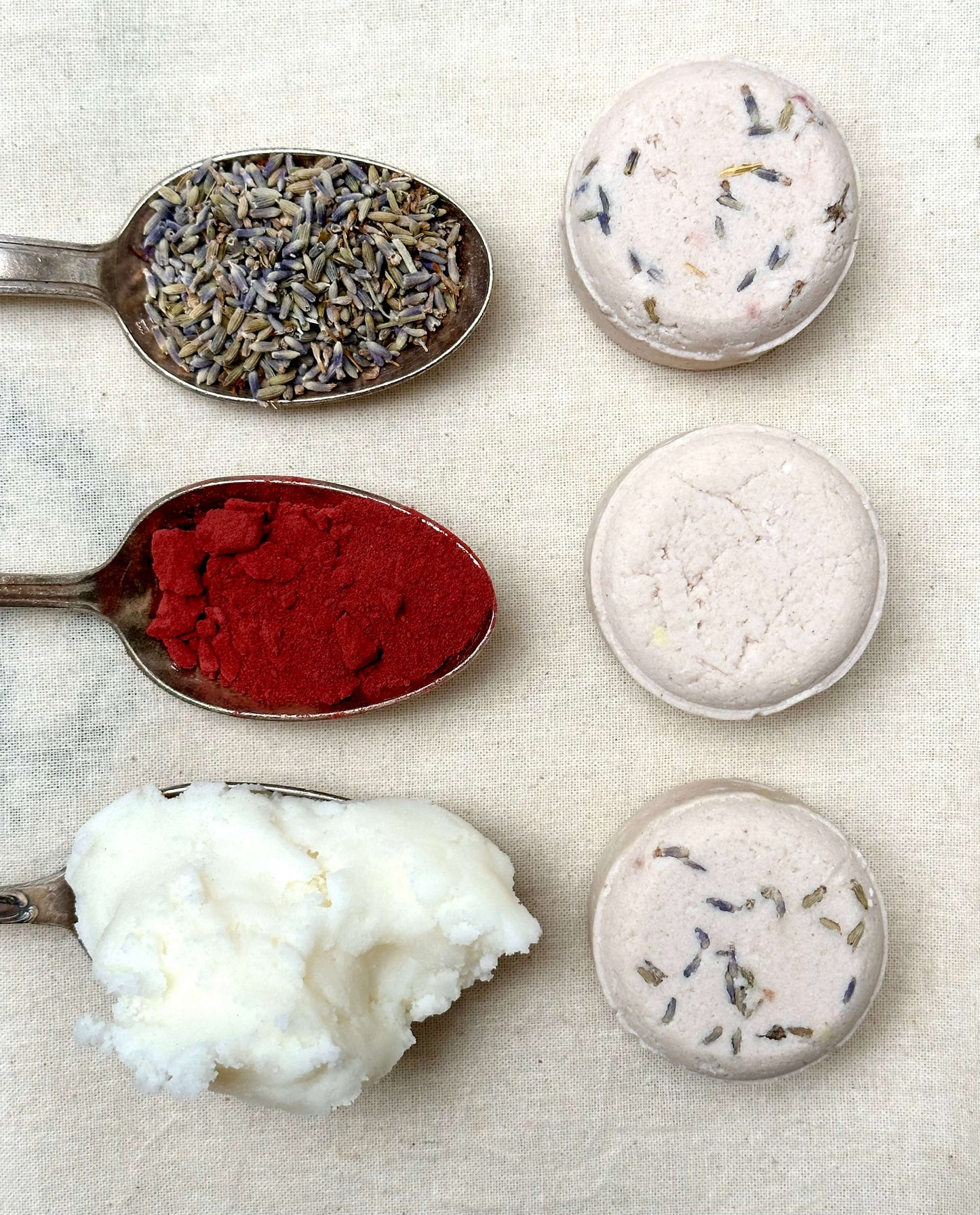 Shampoo solido antiforfora e rivitalizzante - Lavanda & Salvia